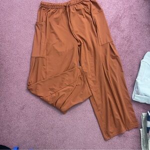 Halara lightweight sweats